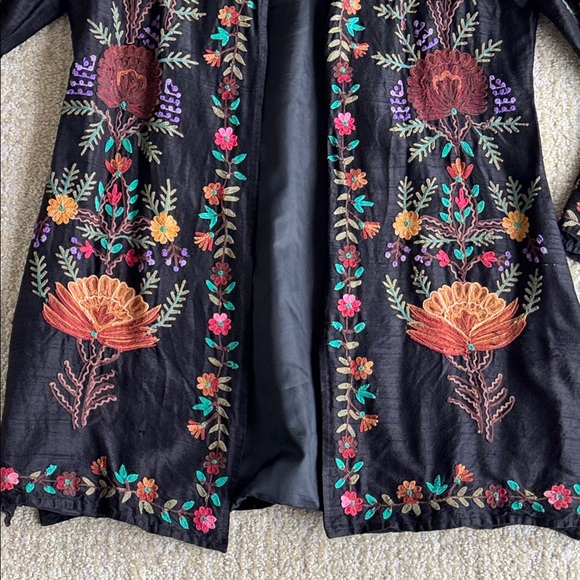 Embroidered Floral Black Jacket - Picture 3 of 7